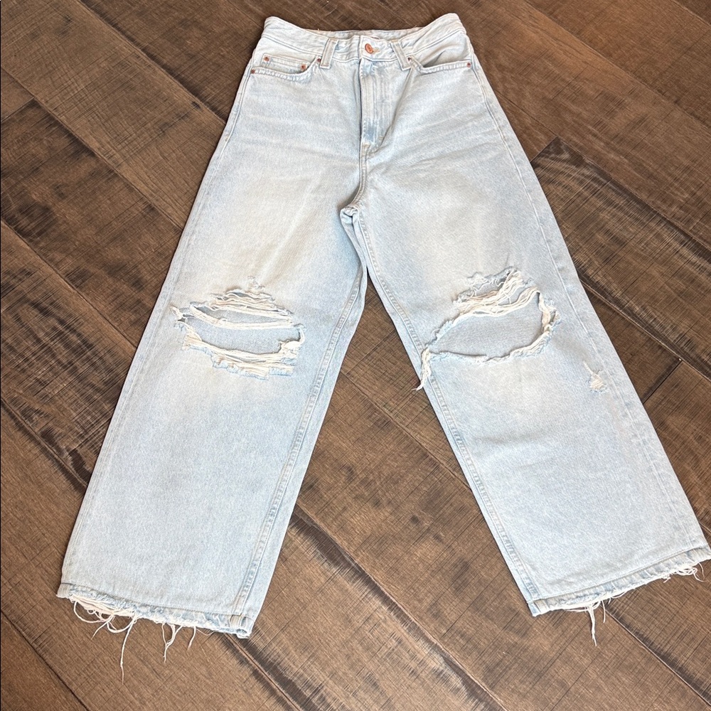 Bershka Light Blue Ripped Wide Leg Jeans size 6 super high waisted